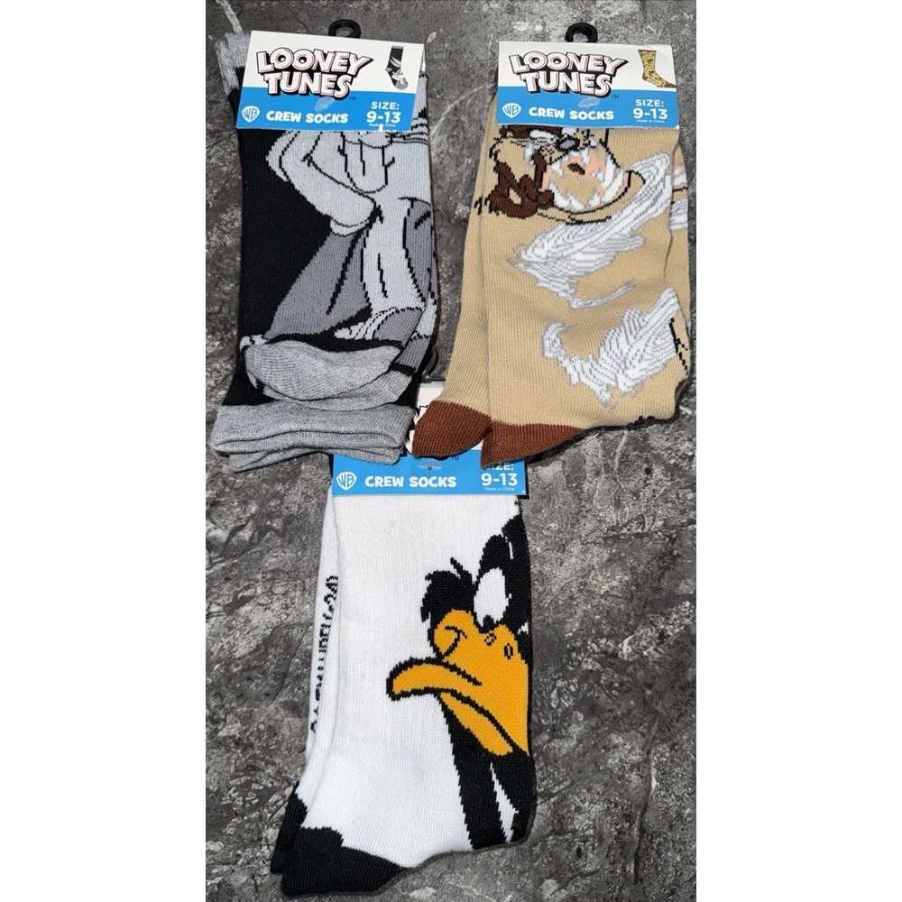 Looney Tunes Adult Novelty‎ Cartoon 3 Pair Crew Socks size 9-13 Daffy Bugs Taz
